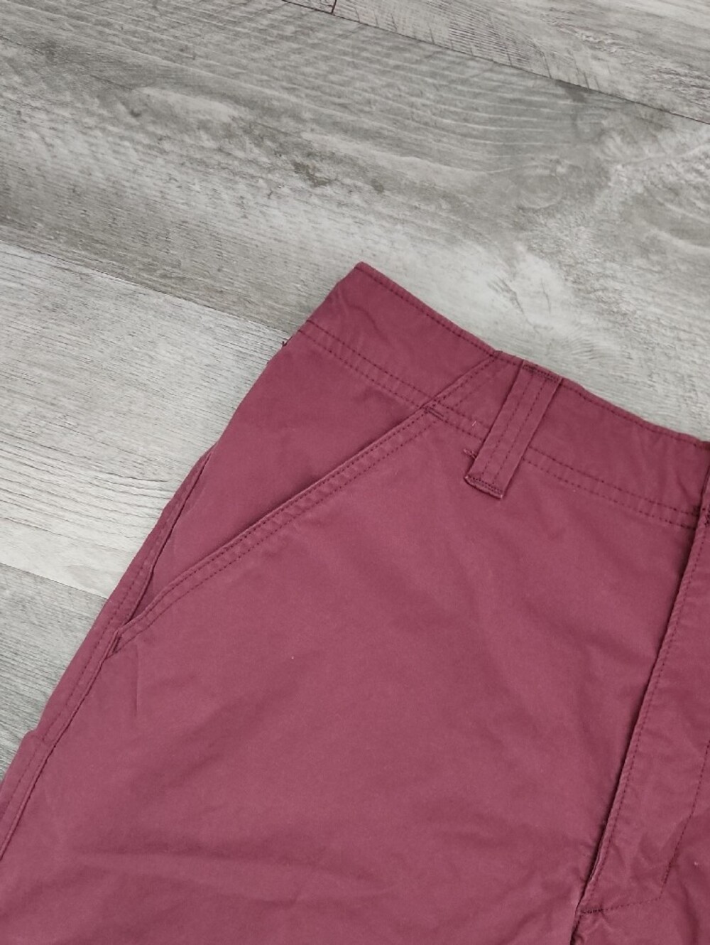 Wrangler Outdoors Flat Front Shorts 4 Pocket D-Ring Maroon Mens Size 34 - Picture 3 of 15